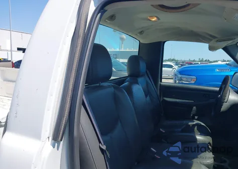 2007 Chevrolet Silverado 1500 Classic Work Truck from USA, damaged, VIN 3GCEC14X17G192285